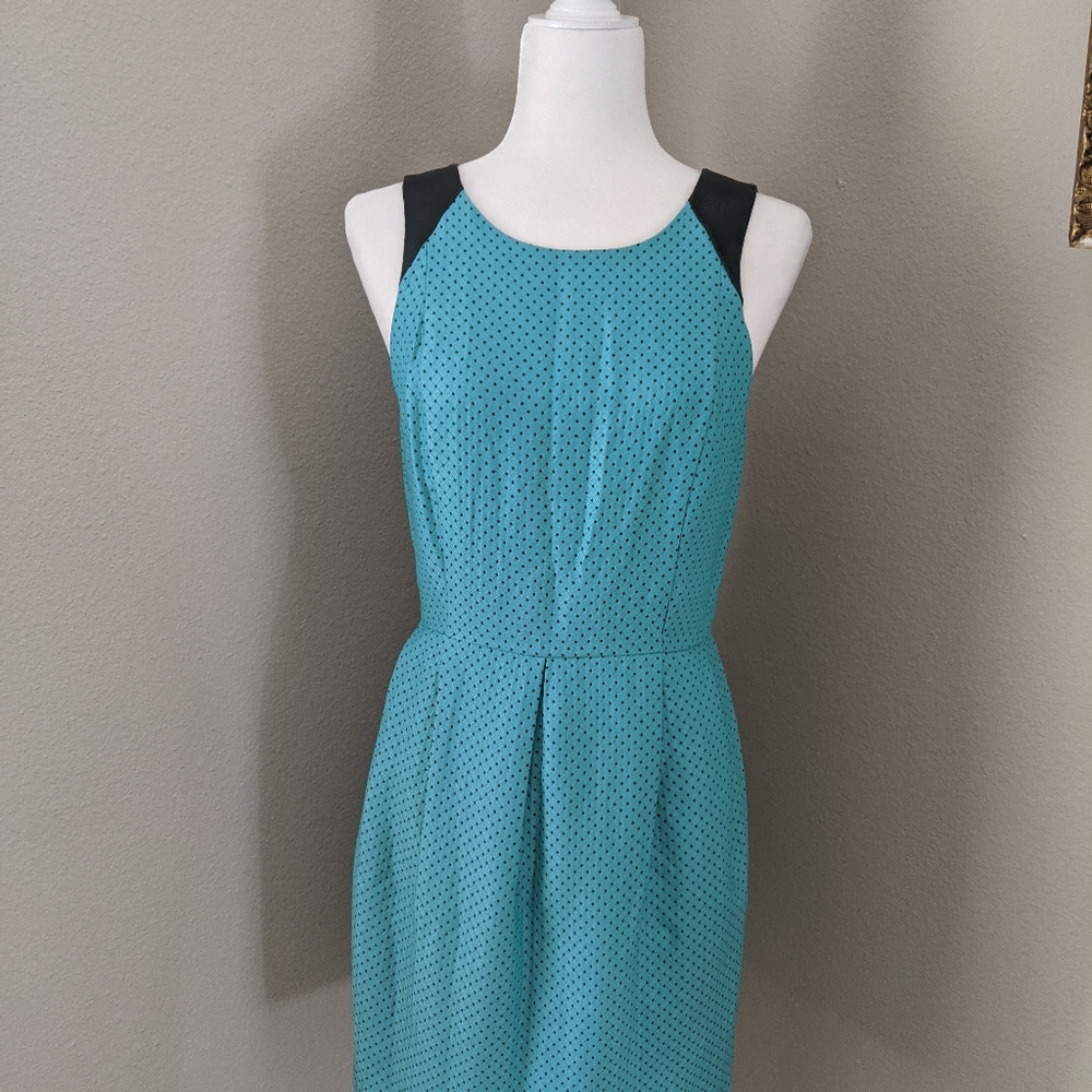 Kensie Teal w/ Pokadot Black Shoulder Small dress